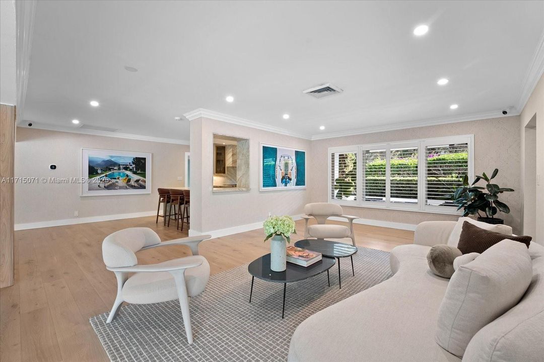 最近租的: $17,000 (3 贝兹, 3 浴室, 2552 平方英尺)