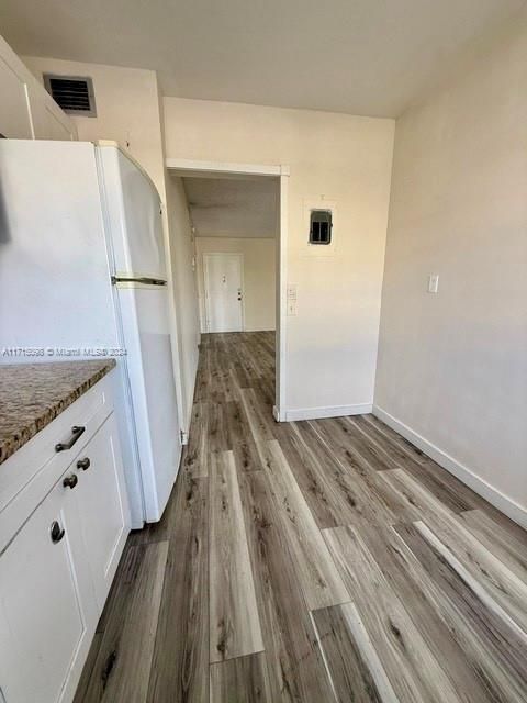 For Sale: $135,000 (2 beds, 2 baths, 980 Square Feet)