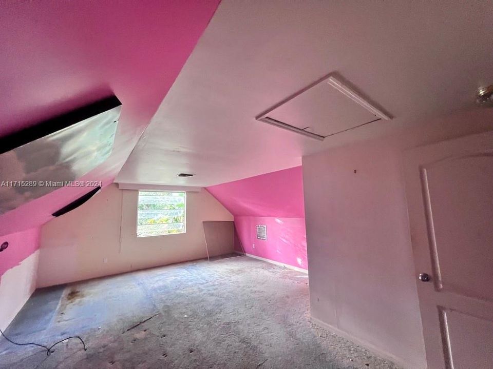 Недавно продано: $389,000 (4 спален, 3 ванн, 0 Квадратных фут)