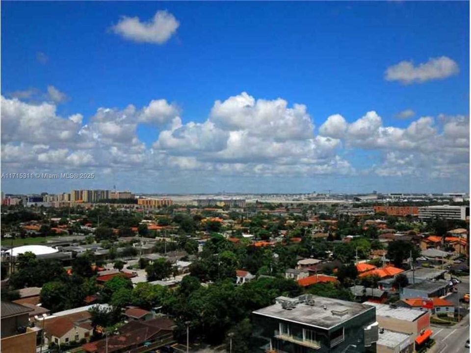 VIEWS FROM X-LARGE BALCONY WITH TERRACE