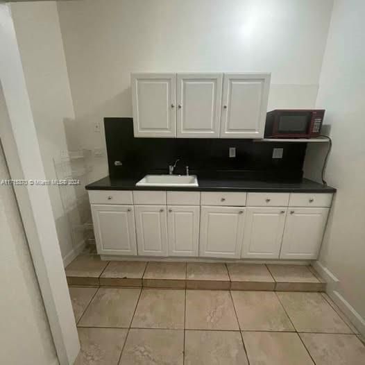 For Rent: $1,600 (1 beds, 1 baths, 2300 Square Feet)