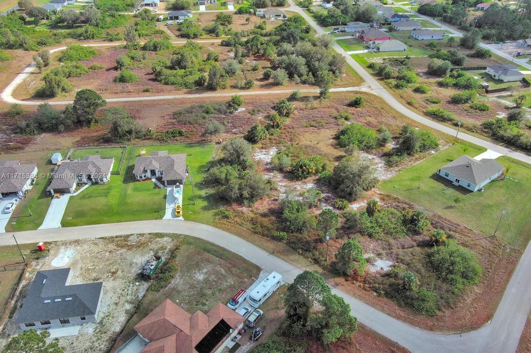 待售: $70,000 (0.59 acres)