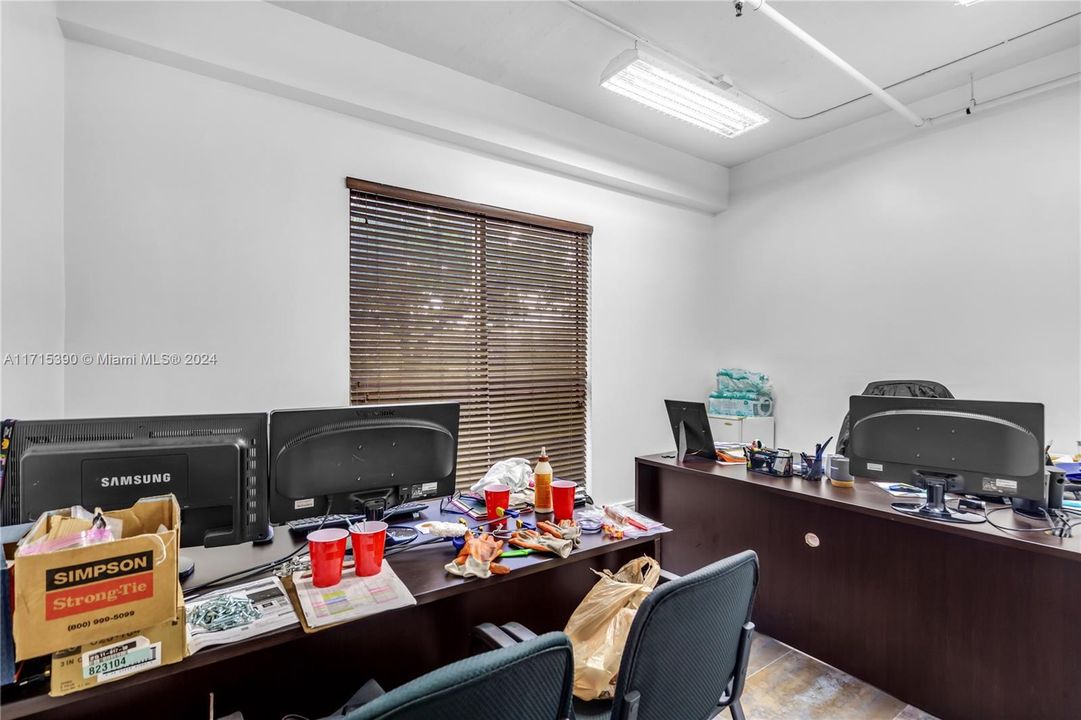 最近租的: $18 (0 贝兹, 0 浴室, 0 平方英尺)