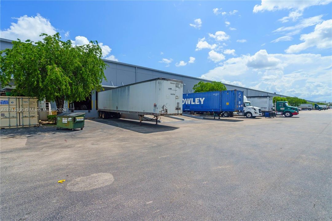 最近租的: $18 (0 贝兹, 0 浴室, 0 平方英尺)