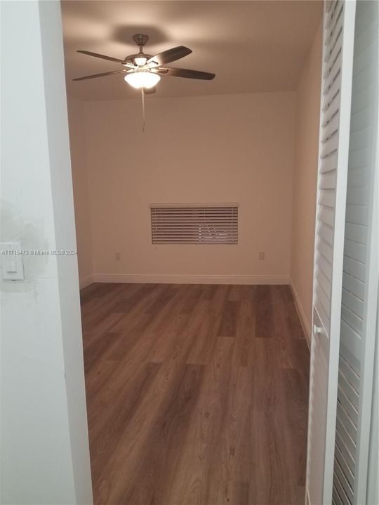 For Rent: $4,500 (3 beds, 2 baths, 1660 Square Feet)