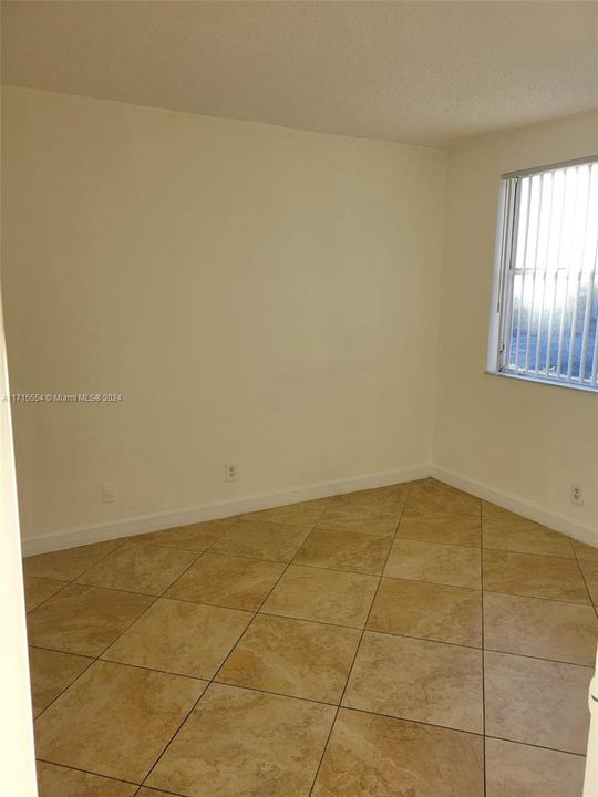 For Rent: $2,700 (3 beds, 2 baths, 1166 Square Feet)