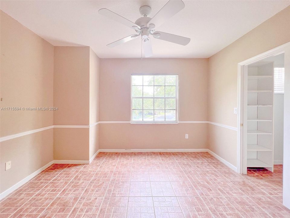 For Rent: $3,800 (3 beds, 2 baths, 1923 Square Feet)