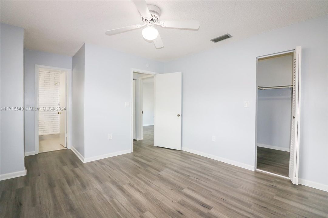 For Rent: $2,300 (2 beds, 2 baths, 1264 Square Feet)