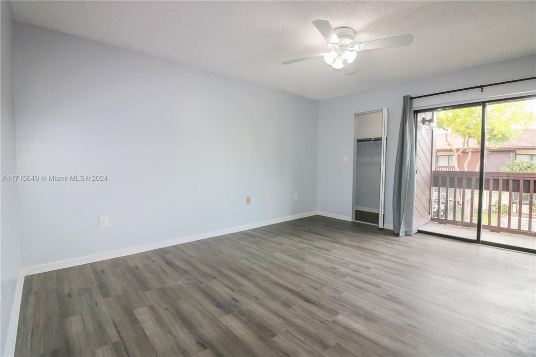 For Rent: $2,300 (2 beds, 2 baths, 1264 Square Feet)