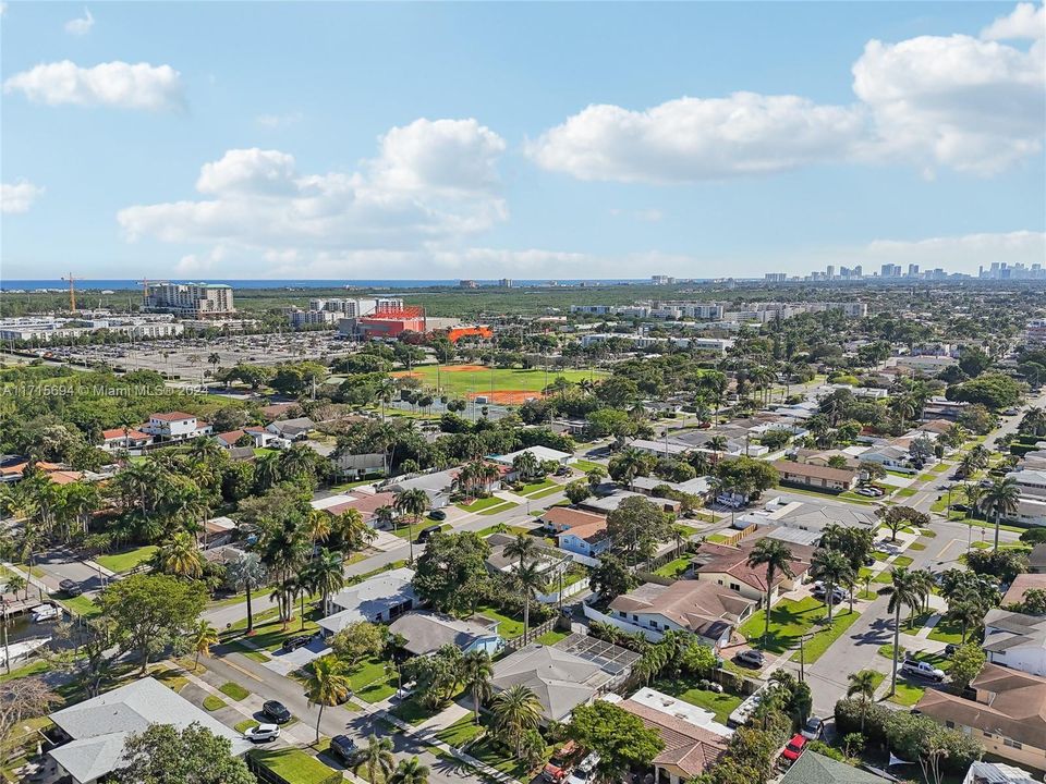 For Sale: $650,000 (3 beds, 2 baths, 1420 Square Feet)