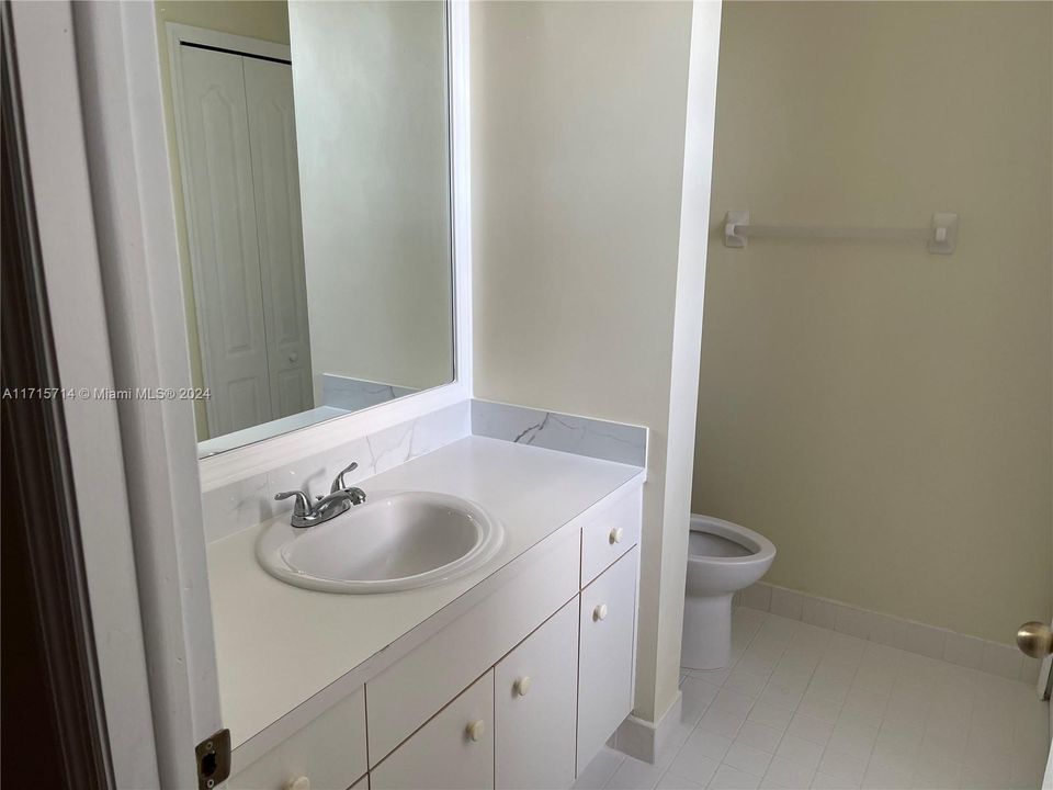 For Rent: $2,900 (3 beds, 2 baths, 1416 Square Feet)