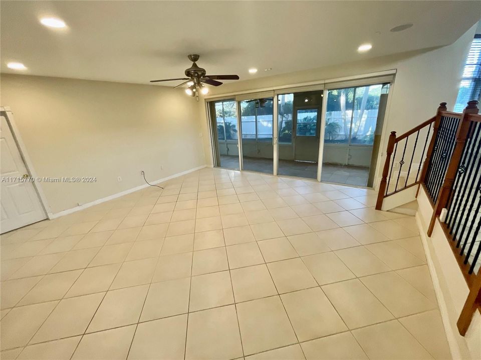 For Rent: $4,400 (4 beds, 3 baths, 3318 Square Feet)