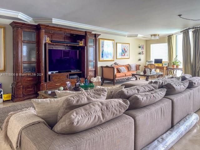 For Sale: $7,500,000 (5 beds, 4 baths, 4415 Square Feet)