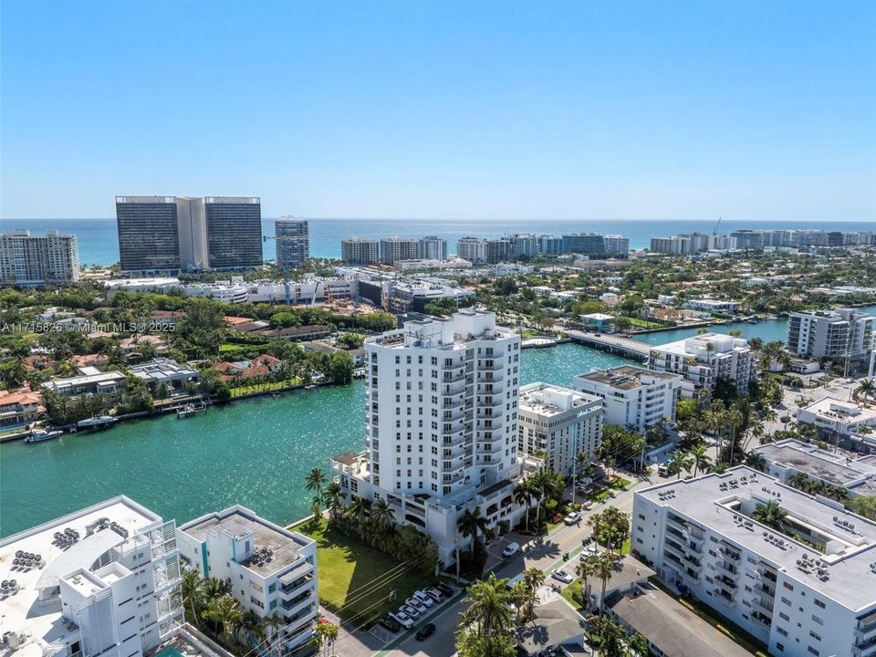 For Sale: $1,299,000 (3 beds, 2 baths, 1731 Square Feet)