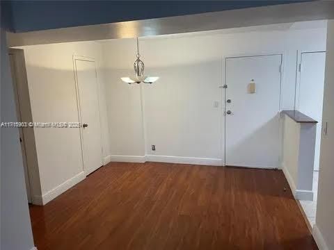 For Sale: $248,000 (2 beds, 2 baths, 1054 Square Feet)