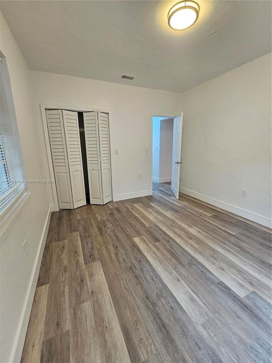 For Rent: $4,750 (3 beds, 2 baths, 1208 Square Feet)