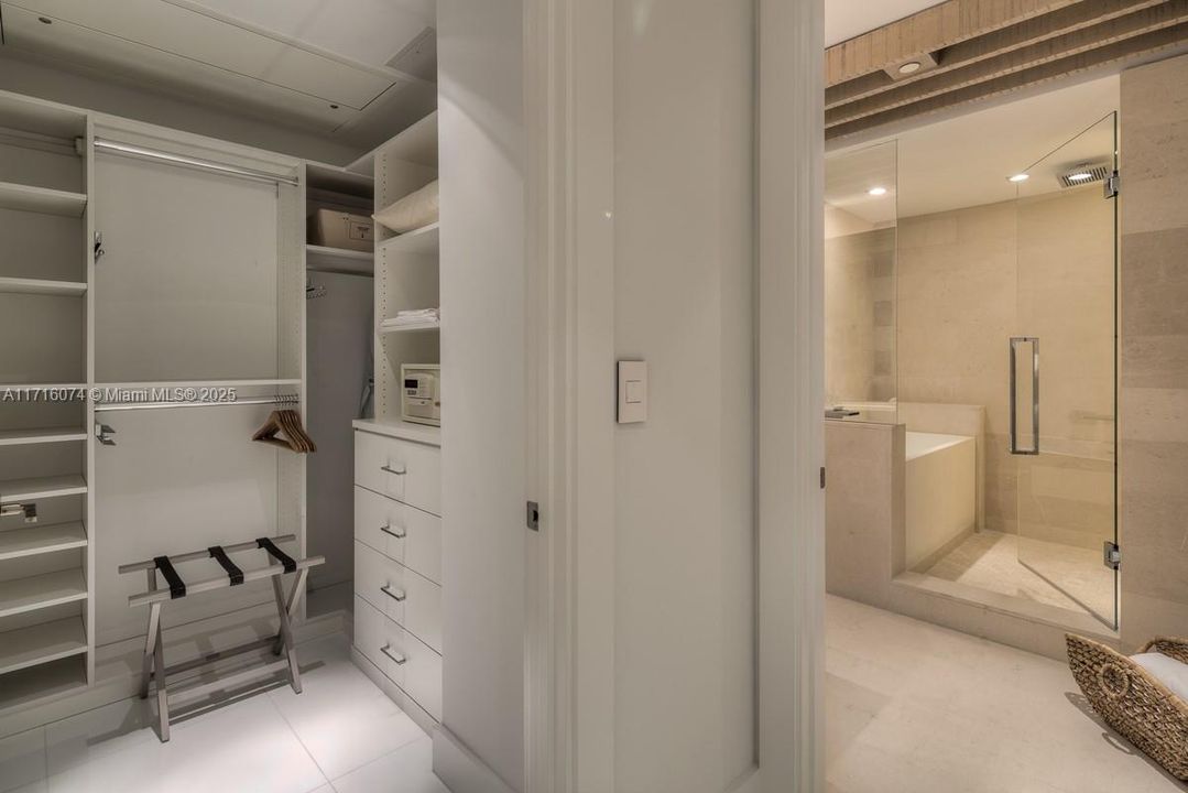 В аренду: $80,000 (4 спален, 4 ванн, 2792 Квадратных фут)