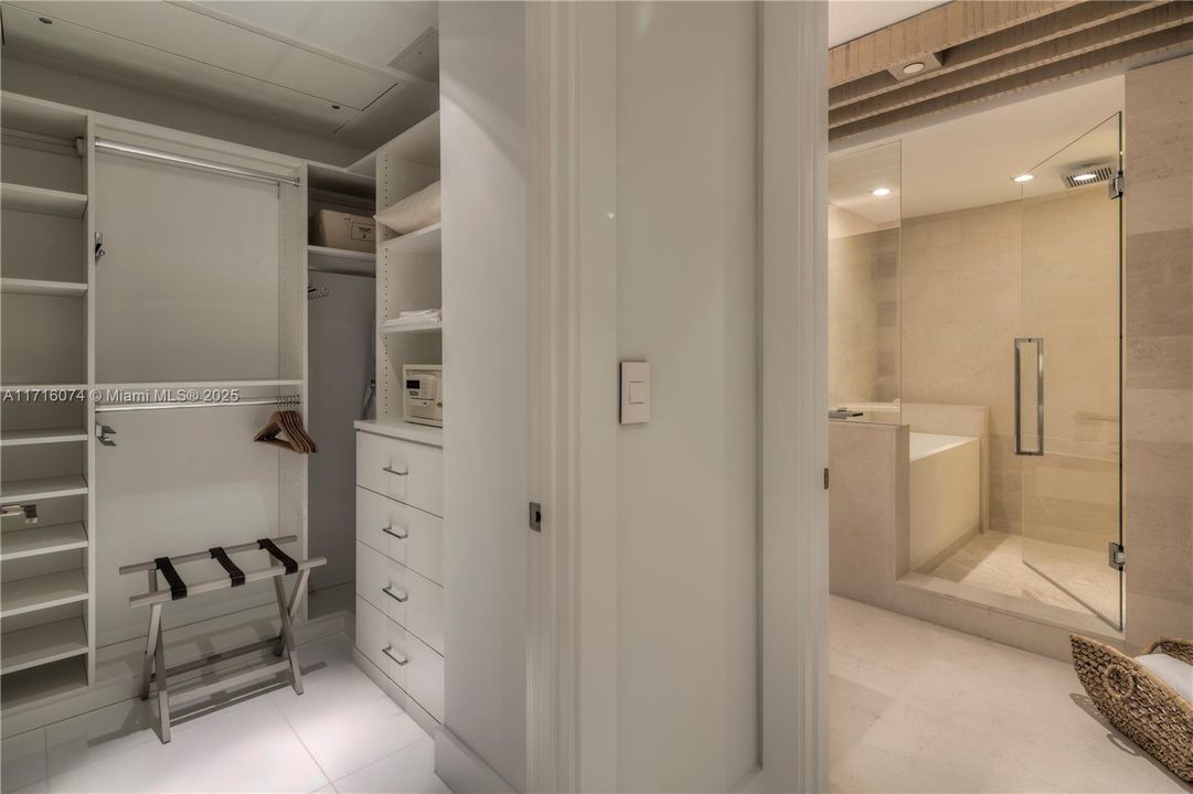 В аренду: $80,000 (4 спален, 4 ванн, 2792 Квадратных фут)