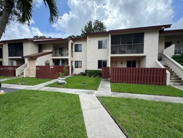 For Sale: $244,990 (2 beds, 2 baths, 1010 Square Feet)