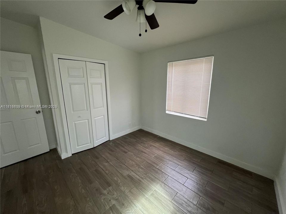 For Rent: $2,500 (2 beds, 1 baths, 594 Square Feet)