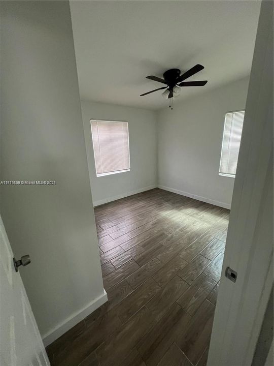 For Rent: $2,500 (2 beds, 1 baths, 594 Square Feet)