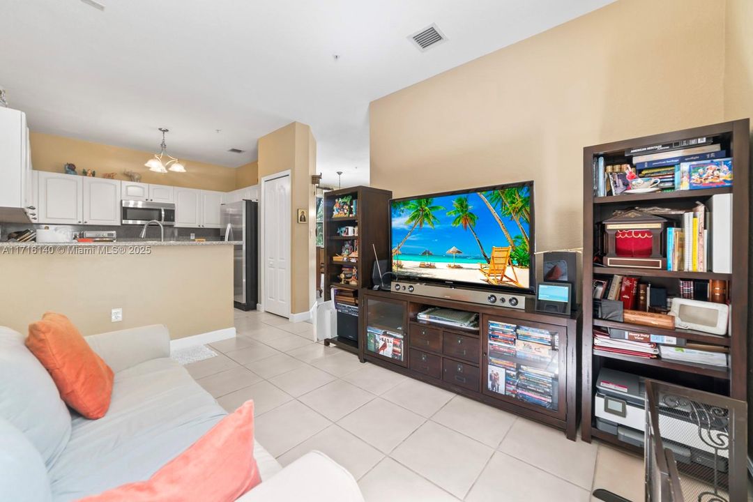 For Sale: $440,000 (3 beds, 2 baths, 1445 Square Feet)