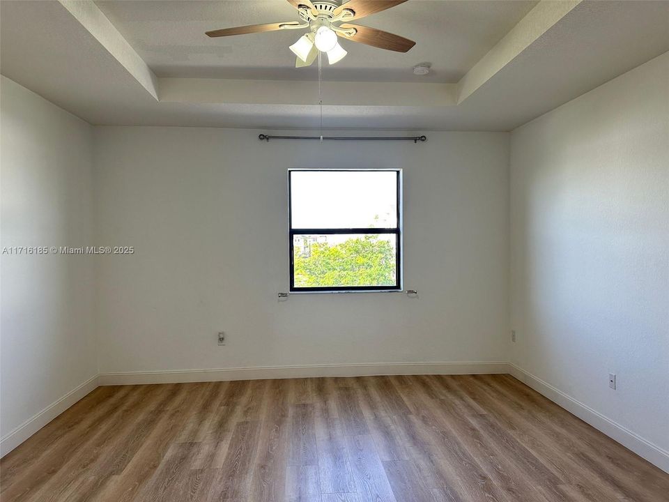 For Rent: $3,400 (3 beds, 2 baths, 3191 Square Feet)