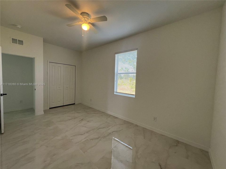 Recently Rented: $2,450 (4 beds, 2 baths, 1534 Square Feet)