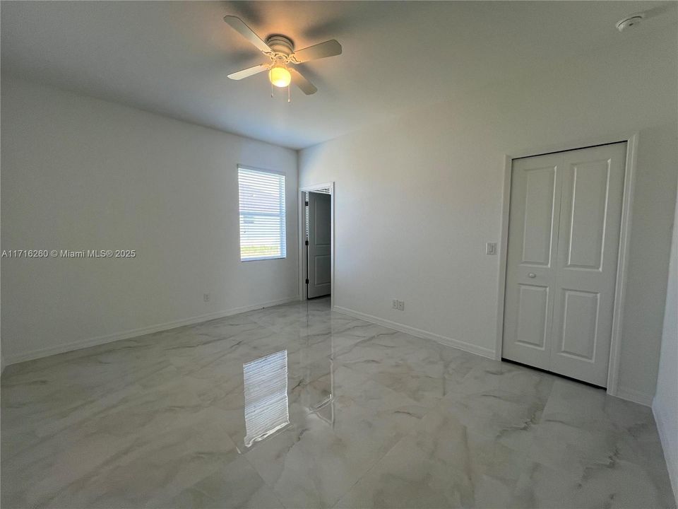 Recently Rented: $2,450 (4 beds, 2 baths, 1534 Square Feet)