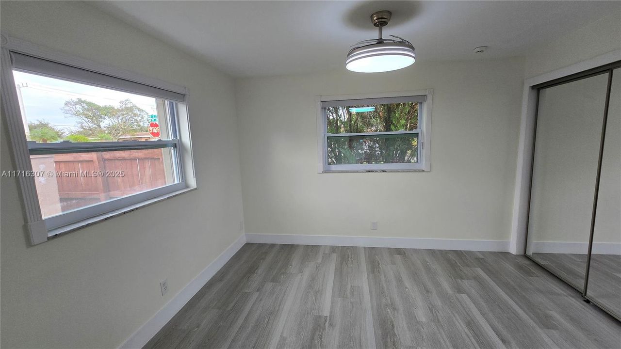 For Rent: $3,600 (3 beds, 2 baths, 1257 Square Feet)