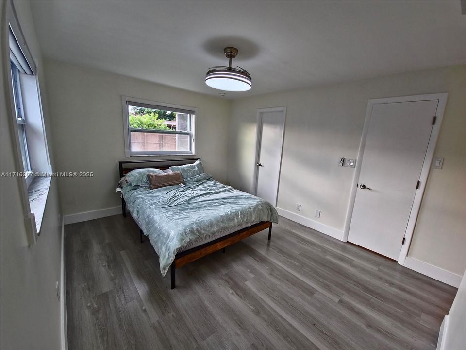 For Rent: $3,600 (3 beds, 2 baths, 1257 Square Feet)