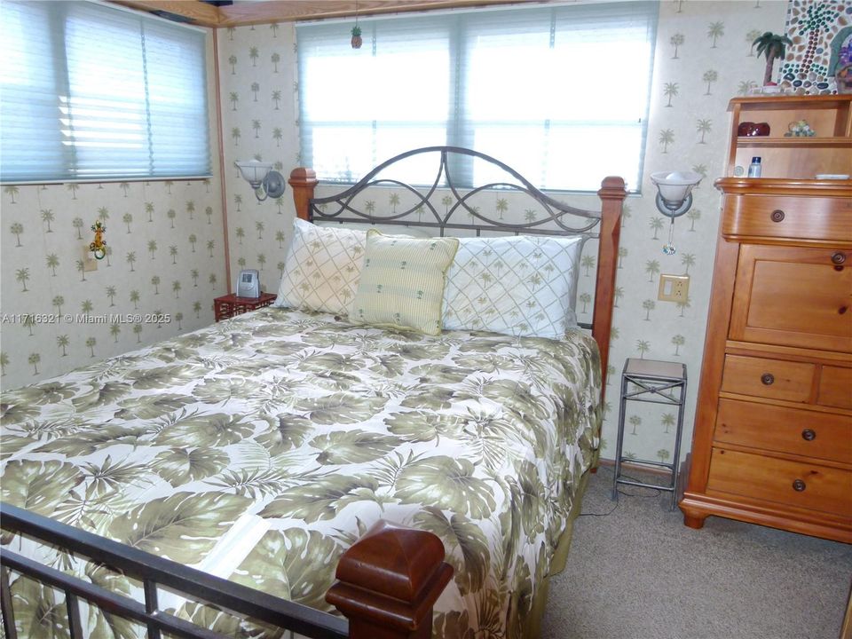 На продажу: $115,000 (1 спален, 1 ванн, 0 Квадратных фут)