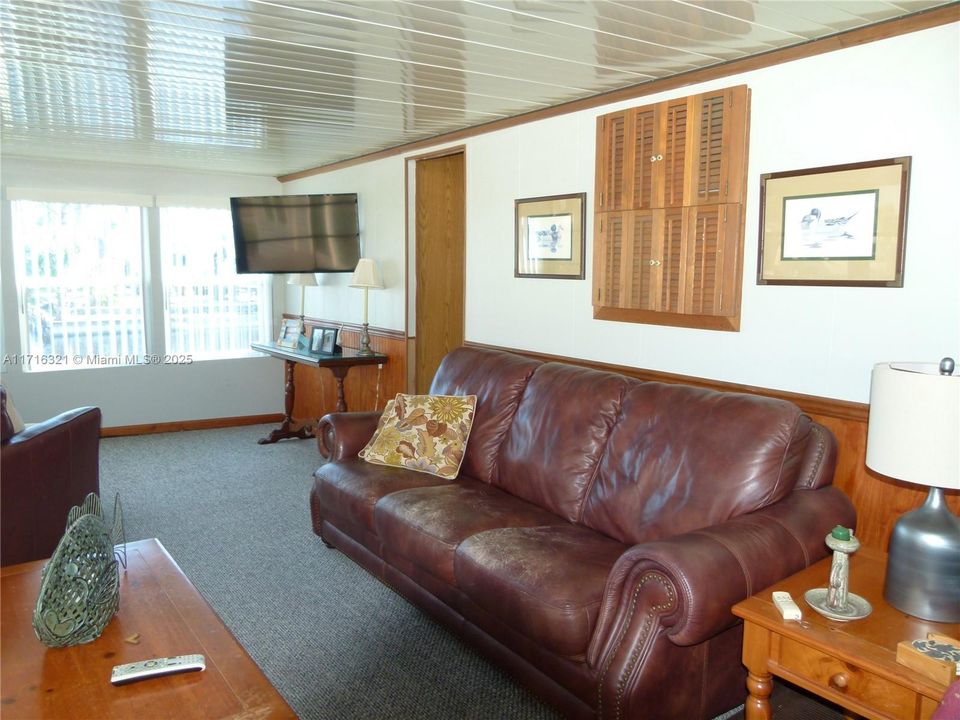 На продажу: $115,000 (1 спален, 1 ванн, 0 Квадратных фут)