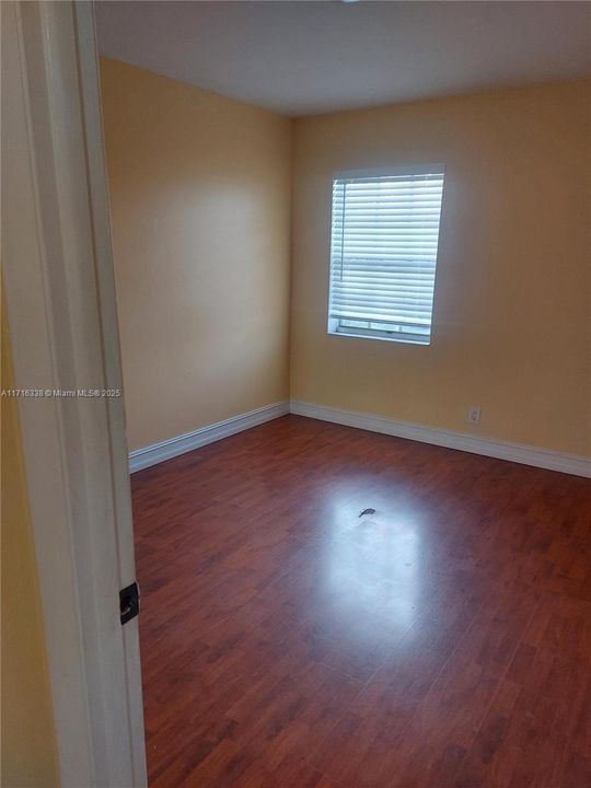 For Rent: $3,150 (3 beds, 2 baths, 1630 Square Feet)