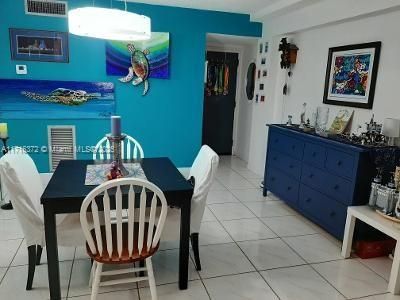 En Venta: $350,000 (1 camas, 1 baños, 770 Pies cuadrados)