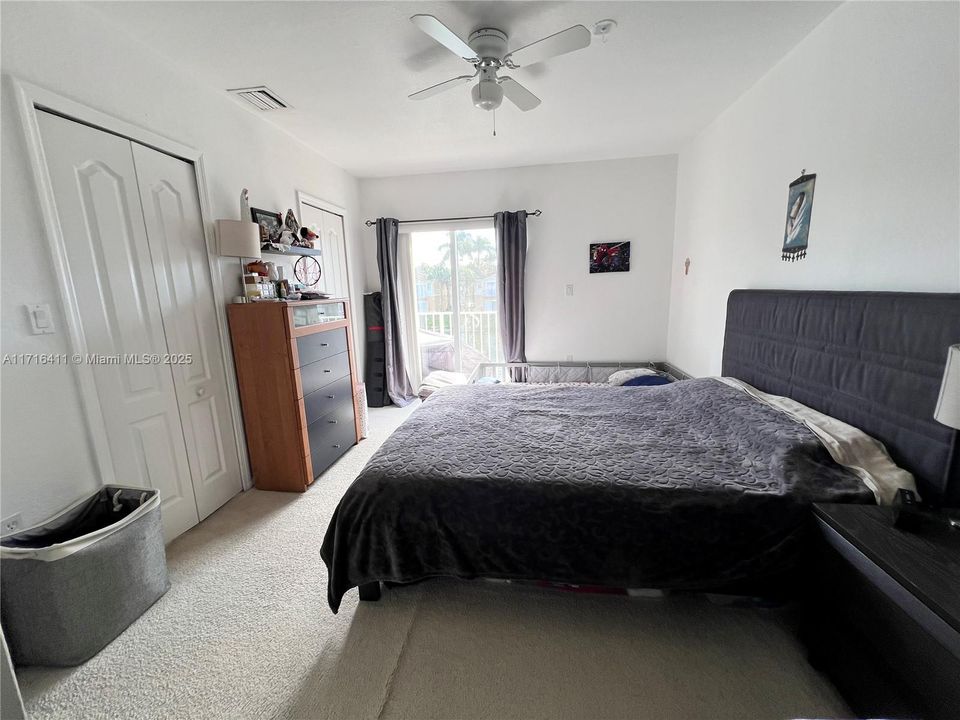 For Rent: $2,500 (2 beds, 2 baths, 1190 Square Feet)