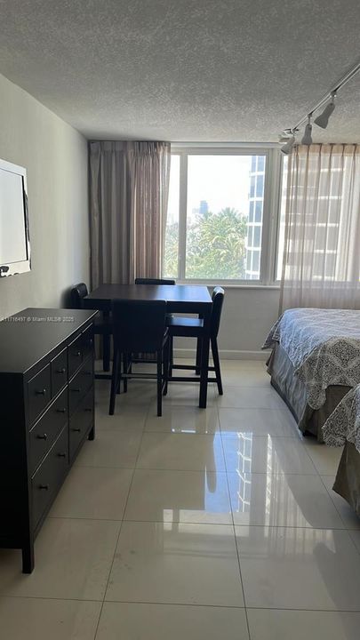 En Venta: $135,000 (0 camas, 1 baños, 410 Pies cuadrados)