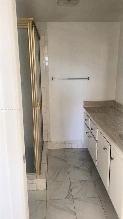 En Venta: $140,000 (2 camas, 2 baños, 880 Pies cuadrados)