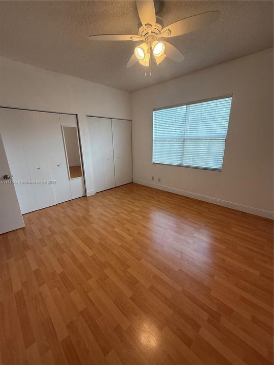 For Rent: $3,200 (3 beds, 2 baths, 1469 Square Feet)