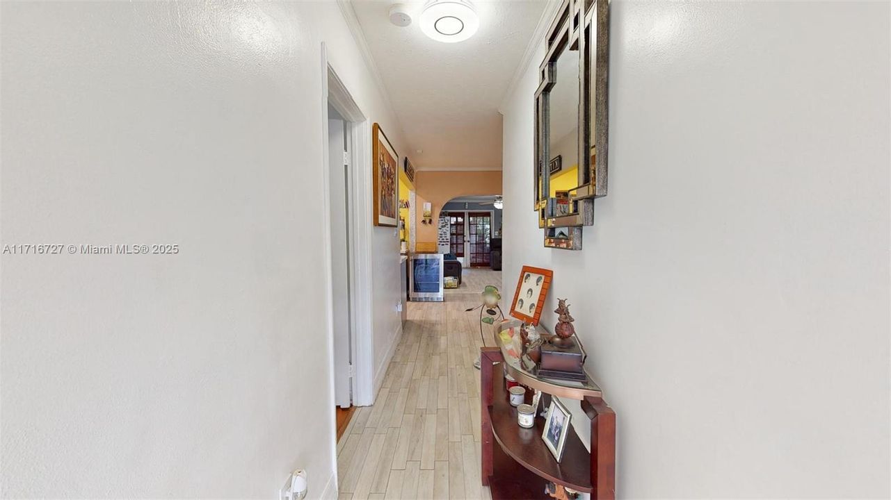 For Sale: $590,000 (4 beds, 2 baths, 1886 Square Feet)