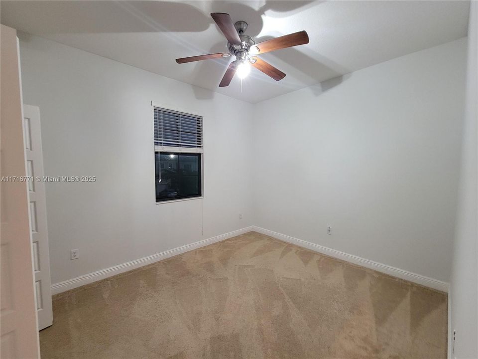 For Rent: $4,500 (3 beds, 2 baths, 1965 Square Feet)