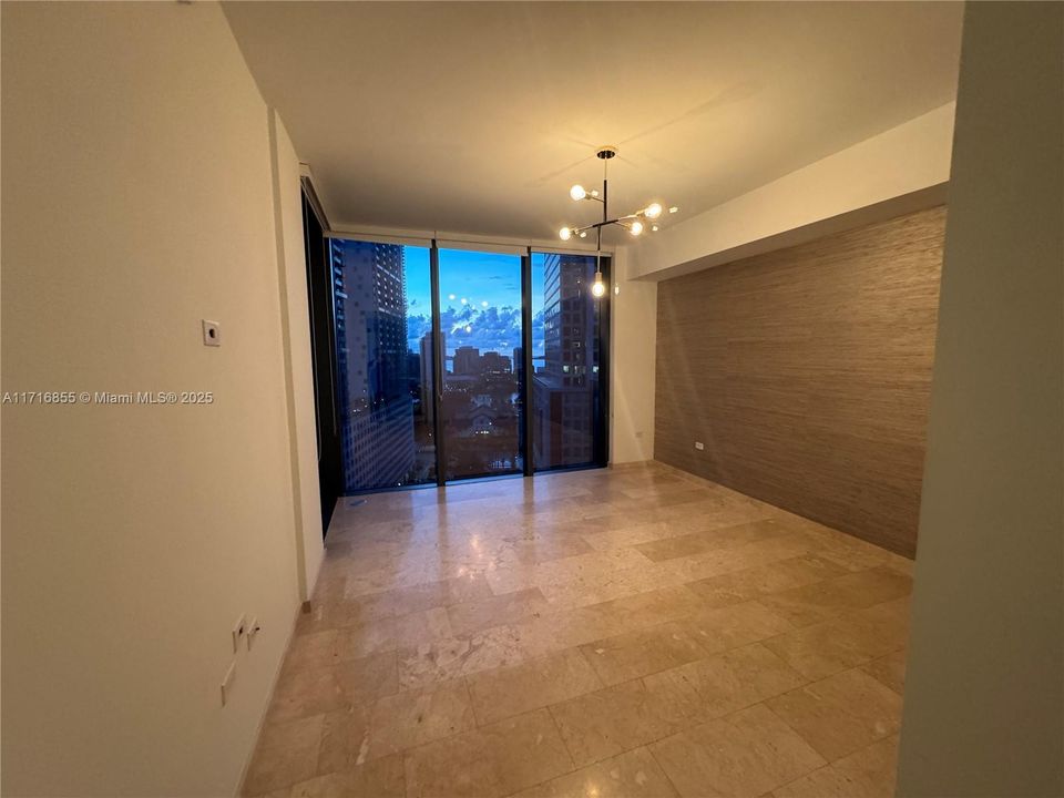 En Venta: $1,079,000 (2 camas, 2 baños, 1265 Pies cuadrados)