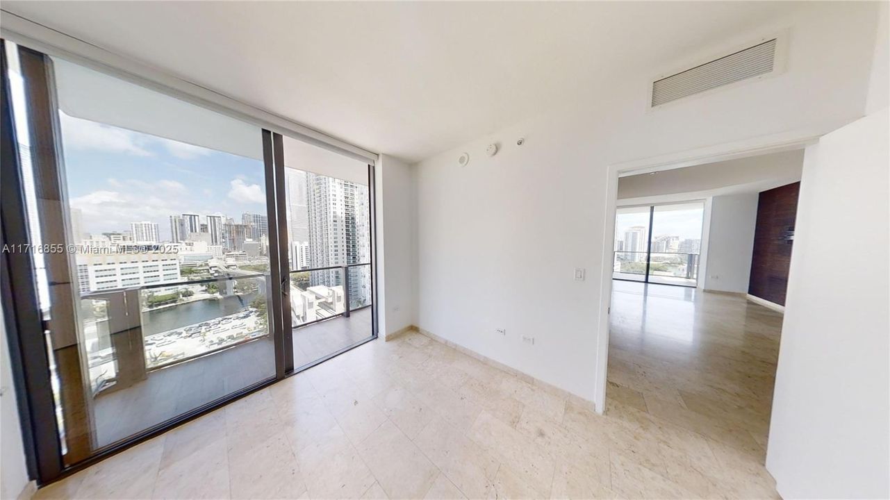 En Venta: $1,079,000 (2 camas, 2 baños, 1265 Pies cuadrados)