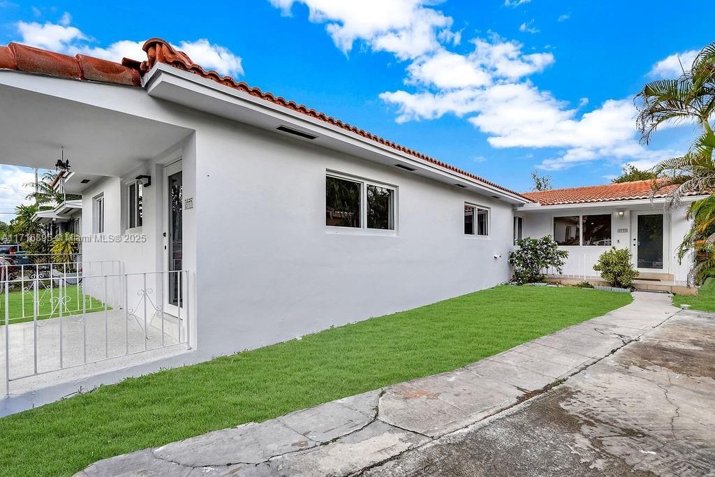 En Venta: $815,000 (0 camas, 0 baños, 2293 Pies cuadrados)