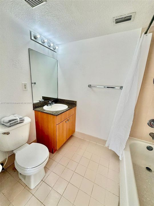 For Rent: $1,950 (1 beds, 1 baths, 498 Square Feet)