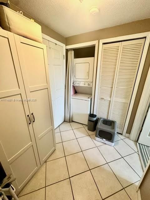 For Rent: $2,000 (1 beds, 1 baths, 605 Square Feet)