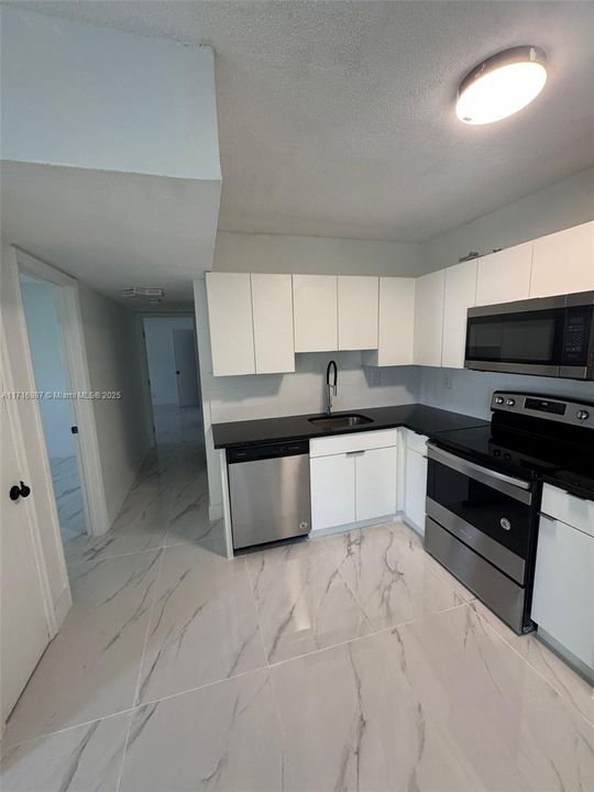 For Rent: $2,300 (2 beds, 2 baths, 0 Square Feet)