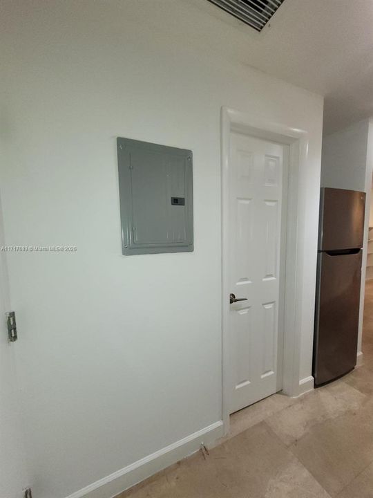 En Venta: $375,000 (0 camas, 1 baños, 386 Pies cuadrados)