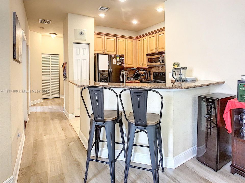 For Sale: $379,000 (3 beds, 2 baths, 1417 Square Feet)