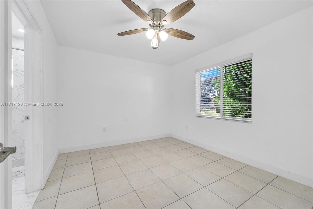 For Rent: $2,700 (2 beds, 2 baths, 1760 Square Feet)